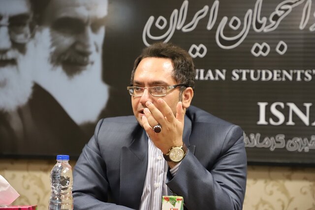 تمرکز پزشکان در مرکز کرمانشاه عامل اصلی ترافیک/ ساخت "شهرک سلامت" در دستورکار قرار گیرد