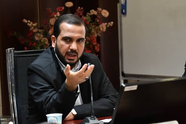 یوسفی: در بسیاری از موضوعات از پزشکیان برنامه ندیدیم یوسفی: در بسیاری از موضوعات از پزشکیان برنامه ندیدیم