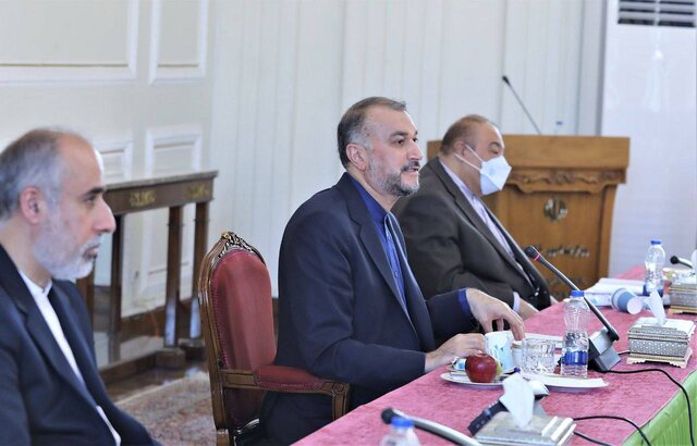 دیدار امیر عبداللهیان با مدیران رسانه های داخلی وزیر امور خارجه به مدیران رسانه های داخلی چه گفت؟