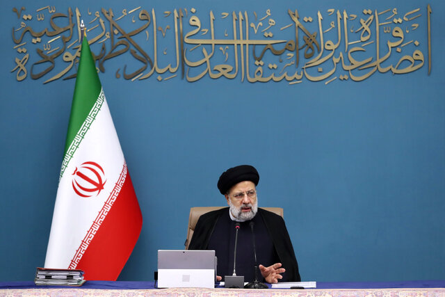 ایجاد اشتغال در اولویت کاری همه دستگاهها باشد ایجاد اشتغال در اولویت کاری همه دستگاهها باشد