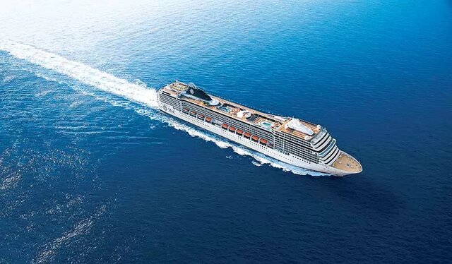 مقایسه دو هتل-کشتی عظیم جام جهانی در قطر