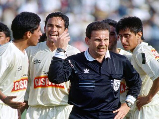 از سوت زدن وزیر بهداشت پرو تا حسرت یک پنالتی تاریخی