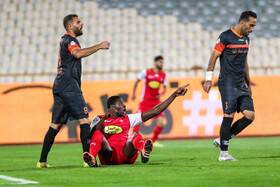 هفته یازدهم لیگ برتر فوتبال؛ پرسپولیس - مس کرمان