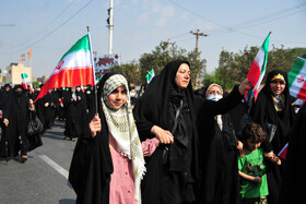 راهپیمایی نمازگزاران اهوازی در محکومیت حادثه تروریستی حرم شاهچراغ شیراز