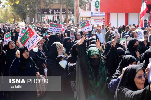 راهپیمایی مردم یاسوج در محکومیت حادثه تروریستی شیراز + تصاویر