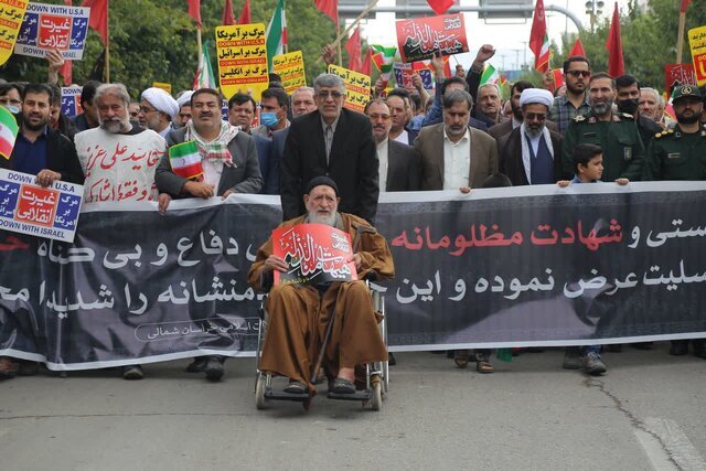راهپیمایی مردمی بعد از نمازجمعه در سراسر کشور در اعتراض به حمله تروریستی در شاهچراغ