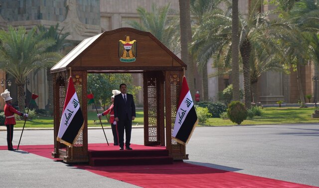 تشکیل نخستین جلسه دولت جدید عراق به ریاست السودانی تشکیل نخستین جلسه دولت جدید عراق به ریاست السودانی