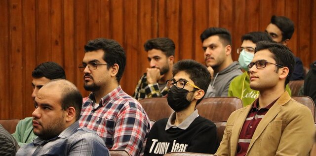 کارگاه «پیشگیری و درمان بیماریهای تیروئیدی» برگزار شد