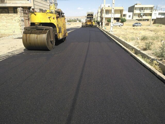 اجرای ۱۶۵ هزار متر مربع آسفالت طی ۶ ماه در بجنورد اجرای ۱۶۵ هزار متر مربع آسفالت طی ۶ ماه در بجنورد