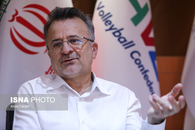 ناراحتی موسوی برای کاپیتانی تیم ملی بود/ اکثر نمایندگان مجلس رفتار دوگانه داشتند!