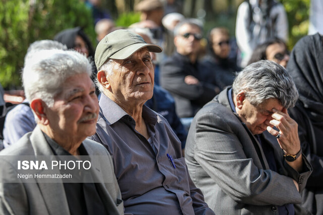 منوچهر والیزاده چه مرگهایی که به چشم دید!