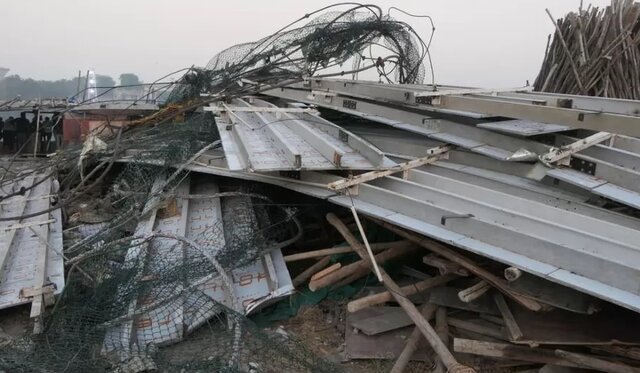 افزایش کشتههای حادثه ریزش پل در هند/ ۱۴۱ قربانی تاکنون