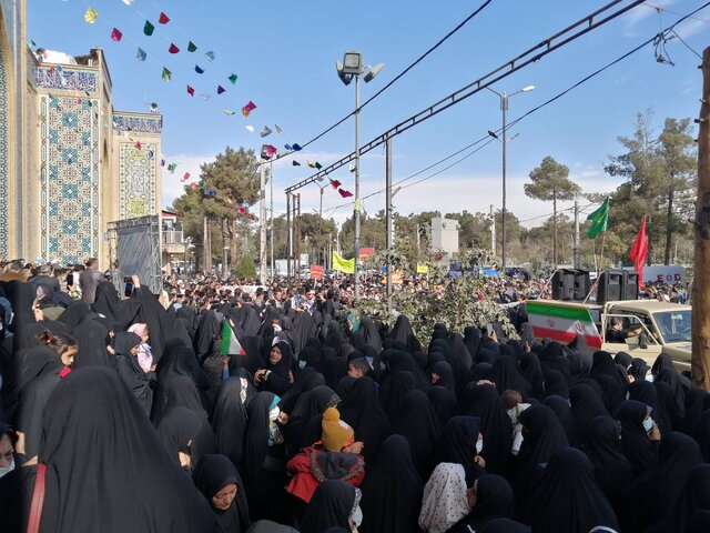 مراسم تشییع شهید دانشآموز سیرجانی حمله تروریستی شاهچراغ در کرمان + فیلم