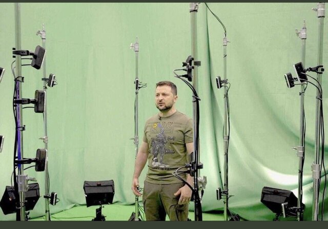 تصویر زلنسکی در کی‌یف، حقه سینمایی نیست!