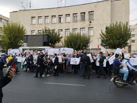 گزارش ایسنا از تجمع جمعی از جانبازان و خانواده‌های شهدا و ایثارگران در مقابل سفارت آلمان