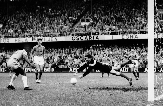 ۲۵ لحظه ماندگار تاریخ جام جهانی (قسمت آخر)