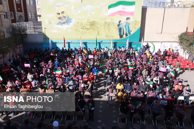 نواخته شدن زنگ ملی مبارزه با استکبار جهانی در زنجان