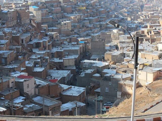 شهرهایی در حاشیه شهر مشهد ایجاد شود