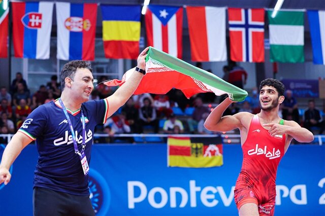 پاداش میلیاردی به کشتی فرنگی ایران پساز قهرمانی در جام جهانی پاداش میلیاردی به کشتی فرنگی ایران پساز قهرمانی در جام جهانی