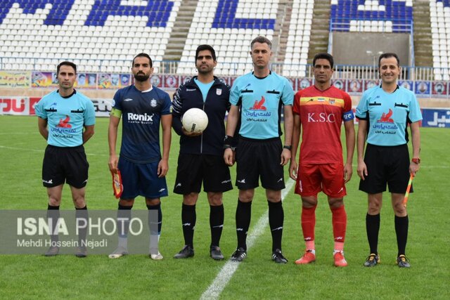 دیدار معوقه هفته ششم لیگ برتر فوتبال باشگاه های کشور بین تیمهای فوتبال ملوان انزلی و فولاد