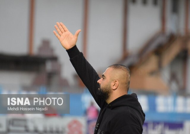 دیدار معوقه هفته ششم لیگ برتر فوتبال باشگاه های کشور بین تیمهای فوتبال ملوان انزلی و فولاد