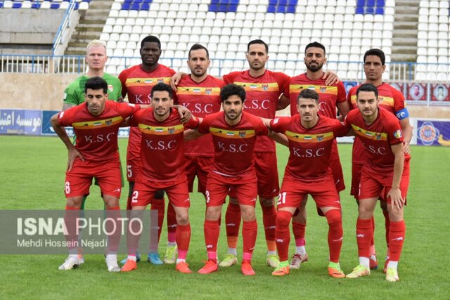 دیدار معوقه هفته ششم لیگ برتر فوتبال باشگاه های کشور بین تیمهای فوتبال ملوان انزلی و فولاد