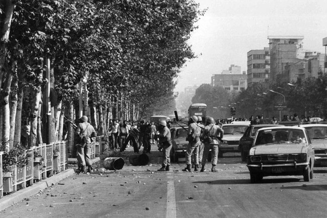 بازخوانی یک واقعه، قتل‌عام در دانشگاه تهران