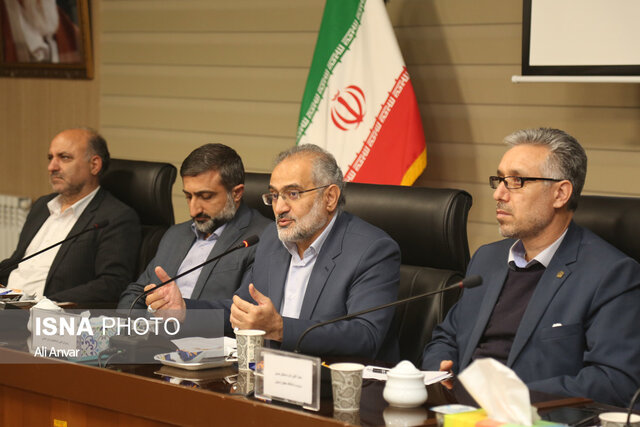 نشست معاون امور مجلس رئیس جمهور با دانشگاهیان اردبیل