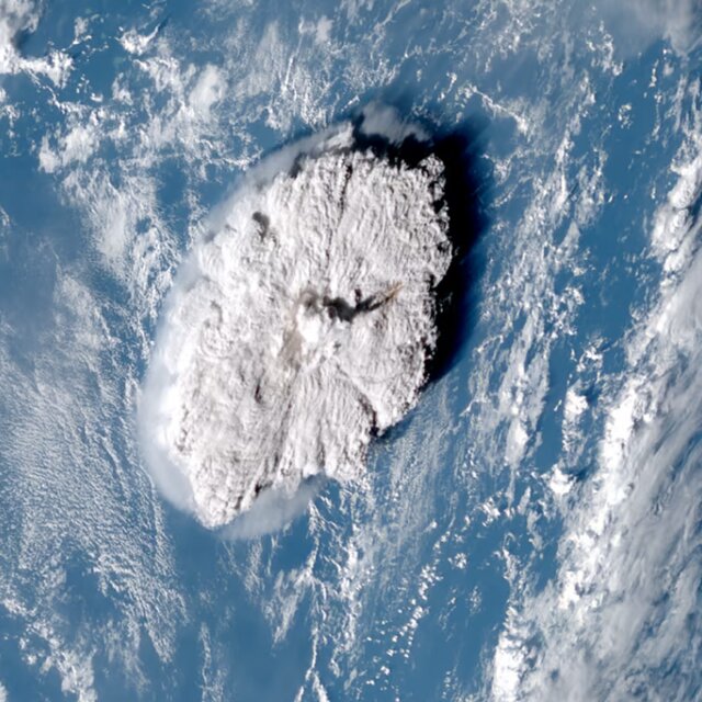 بررسی فوران آتشفشانی "تونگا" از یک منظر جدید