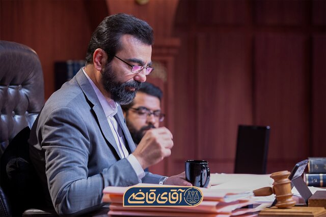 چرا «آقای قاضی» وکلا را حذف کرد؟