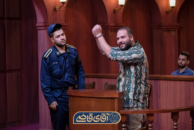 چرا «آقای قاضی» وکلا را حذف کرد؟