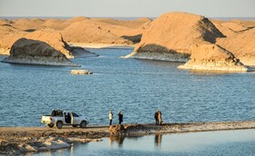 از نظر ظرفیت دریایی و بندری کمبودی نداریم/حمل‌ونقل دریایی کشور باید متحول شود