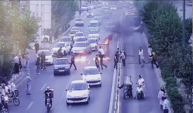 رسیدگی به اتهامات افرادی که بزرگراه اشرفی اصفهانی را مسدود کردند