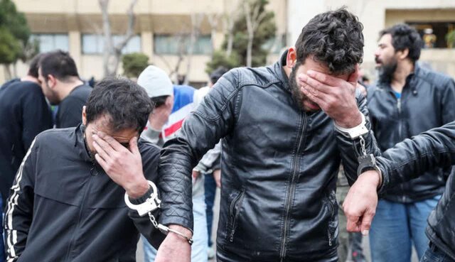 عکس تزئینی است اجرای طرح سراسری برخورد با شرکتهای هرمی و بازاریابی غیرمجاز/ دستگیری ۱۲۶ تن و پلمب ۱۱ محل