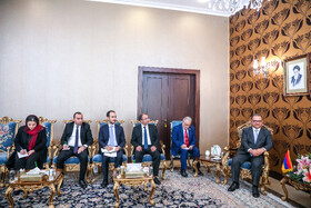 وزیر دارایی ارمنستان و هیات همراه