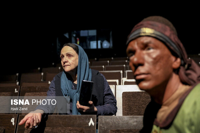 گلاب آدینه: همیشه آرزوی اجرای "پردهخانه" را داشتم