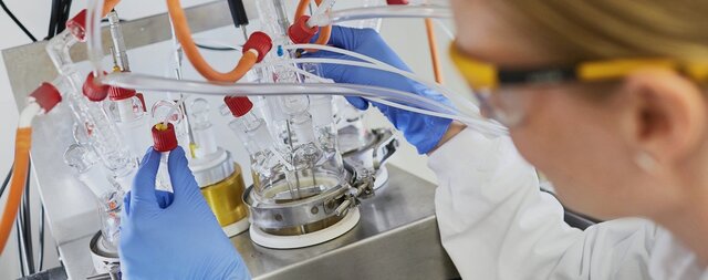 خرید مواد شیمیایی