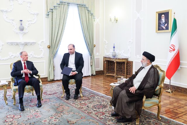 رئیس جمهور: سیاست اصولی ایران مخالفت با جنگ است رئیس جمهور: سیاست اصولی ایران مخالفت با جنگ است
