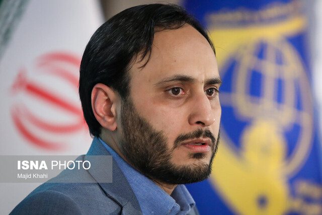 همدردی بهادری جهرمی با خانواده های شهدای مرزبان همدردی بهادری جهرمی با خانواده های شهدای مرزبان