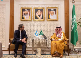 تحولات منطقه‌ای و بین‌المللی؛ محور رایزنی وزیر خارجه عربستان با همتای آرژانتینی