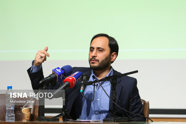 بهادری جهرمی: دشمنان ما از دانشآموزان میترسند بهادری جهرمی: دشمنان ما از دانشآموزان میترسند