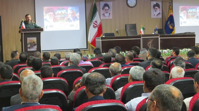 عزمی: اغتشاشات چهره منافق و معاندان را نمایان کرد