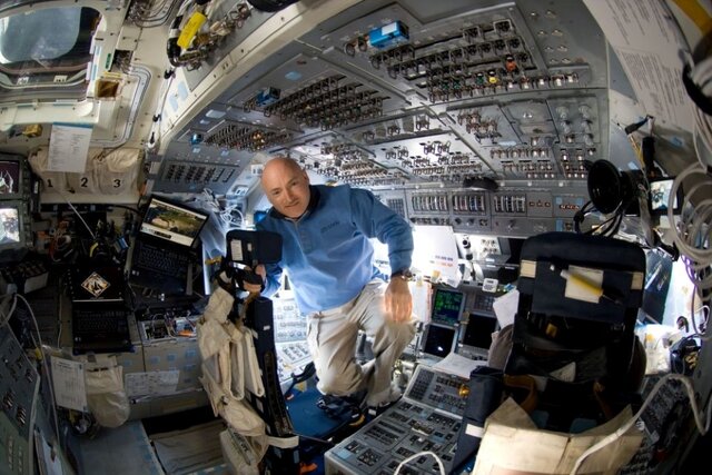 فضانورد سابق ناسا بار دیگر به سنای آمریکا راه یافت
