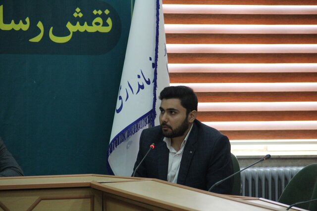 "آزادی" و "دموکراسی" در کوله پشتی هیچ خارجیای پیدا نمیشود/ کم کاری «رسانههای داخلی»مشهود است