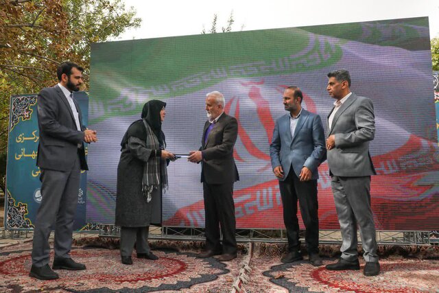 عنوان شهرجهانی باید منجر به جهش تولید و صادرات صنایع دستی شود