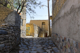 روستای تاریخی برزُک