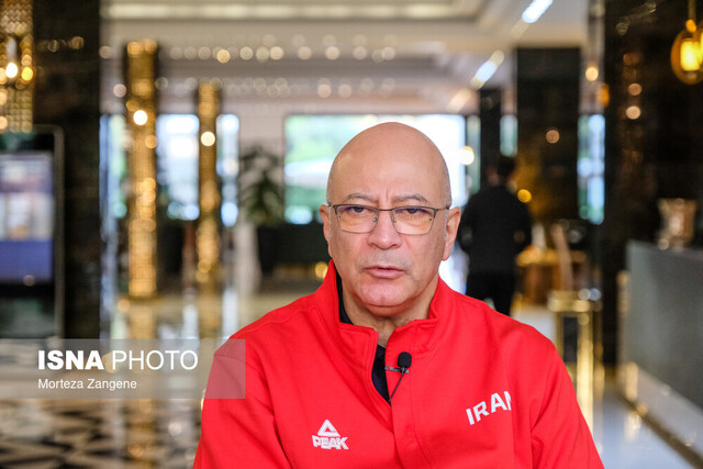 پاسخ کوبنده سرمربی تیم ملی بسکتبال به مصطفی هاشمی: کاپیتان هم بودم او حسادت میکرد