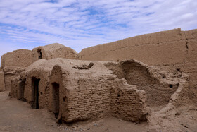 ایران شناسی؛ قلعه سریزد