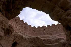 ایران شناسی؛ قلعه سریزد