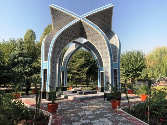 نصب ۲۰ اِلمان شهدا در آذربایجان غربی